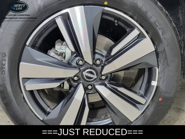 Used 2026 Nissan Rogue SL AWD/4WD image 10