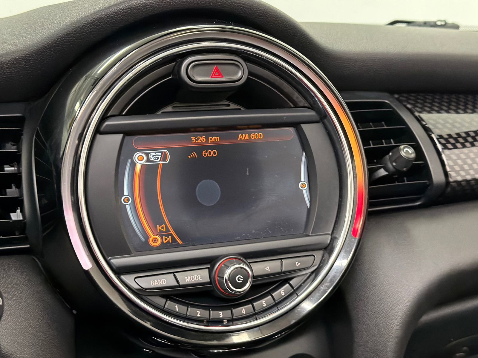 Used 2017 MINI Cooper S image 24