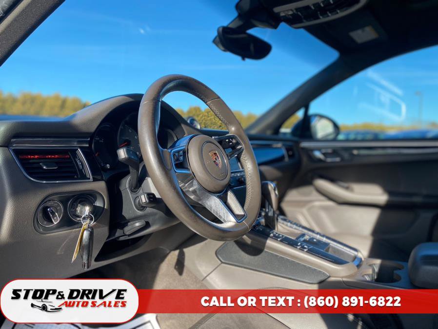 Used 2016 Porsche Macan S AWD/4WD image 22