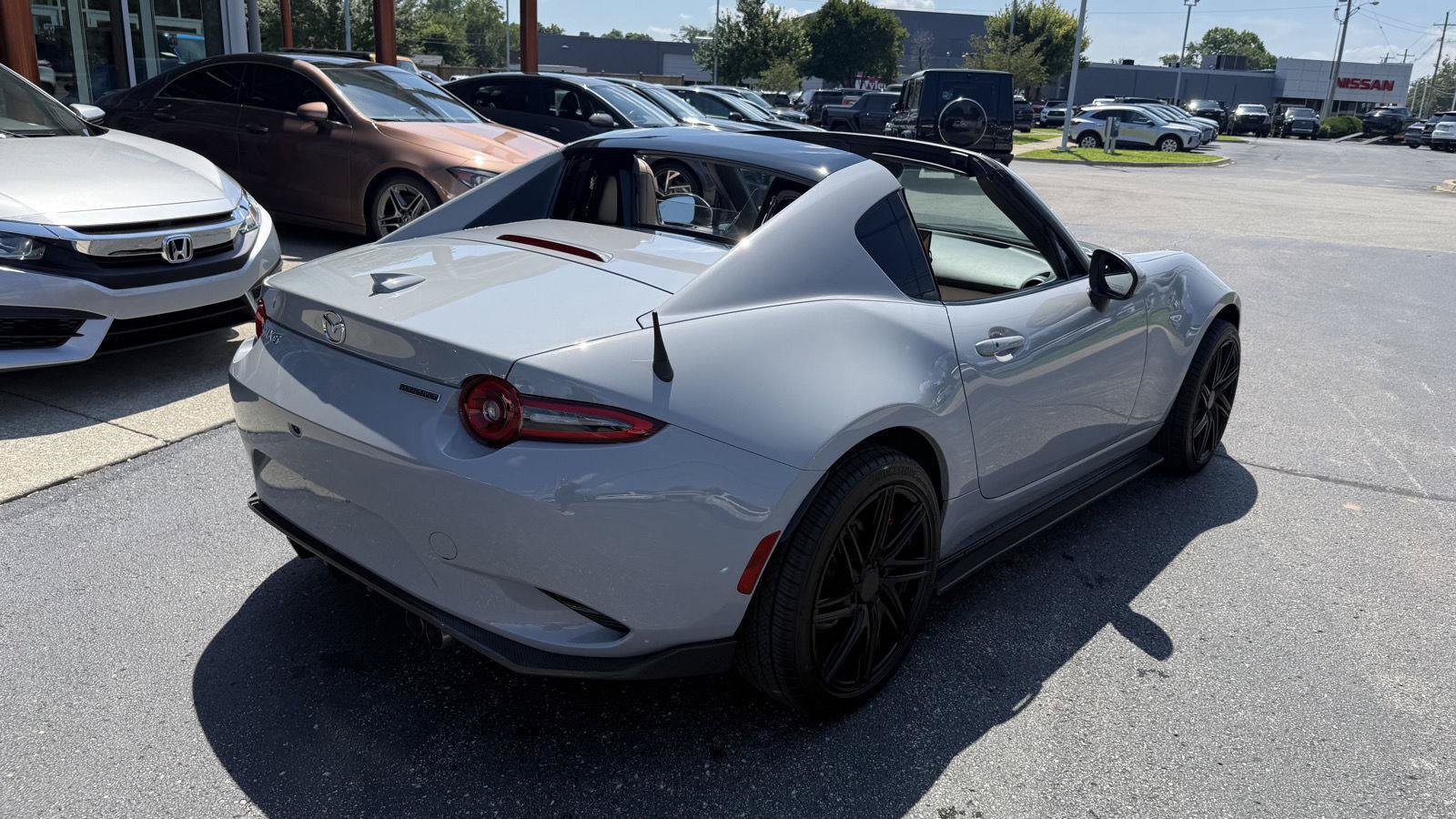 Used 2025 MAZDA MX-5 Miata RF Grand Touring RWD image 4