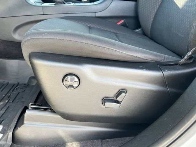 Used 2018 Jeep Grand Cherokee Laredo w/ All-Weather Capability Group image 10