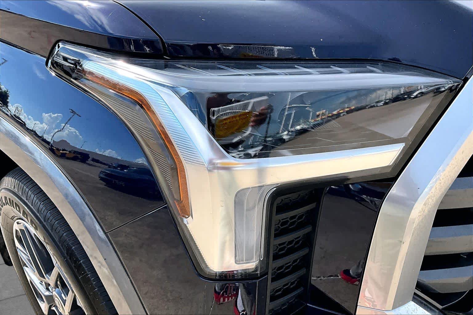 Used 2024 Toyota Tundra Limited w/ Power Package AWD/4WD image 28