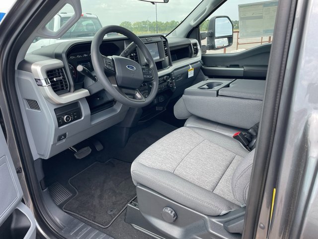 New 2026 Ford F350 XL w/ STX Appearance Package image 8