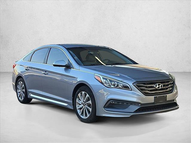 Used 2015 Hyundai Sonata Sport w/ Option Group 03 FWD image 3