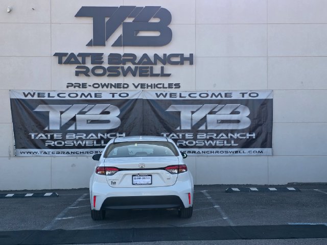 Used 2024 Toyota Corolla LE FWD image 9