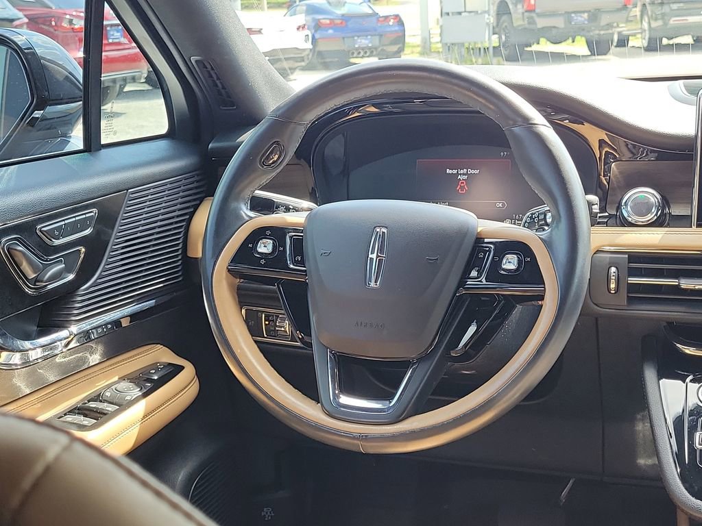 Used 2022 Lincoln Corsair Reserve FWD image 15