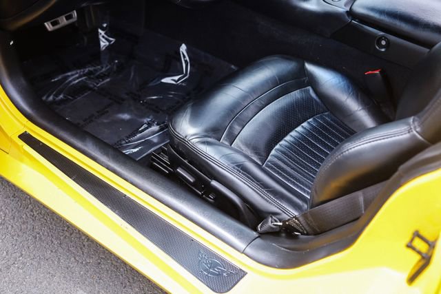 Used 2003 Chevrolet Corvette Convertible w/ Preferred Equipment Group1 RWD image 18