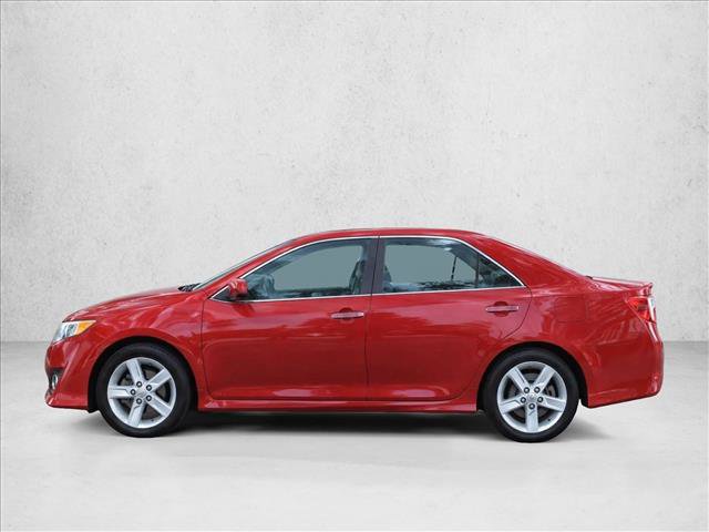 Used 2012 Toyota Camry SE FWD image 4