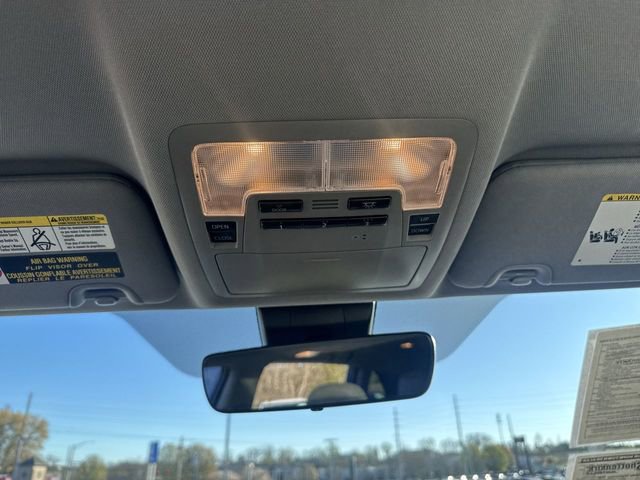 Used 2019 Toyota Highlander XLE image 24