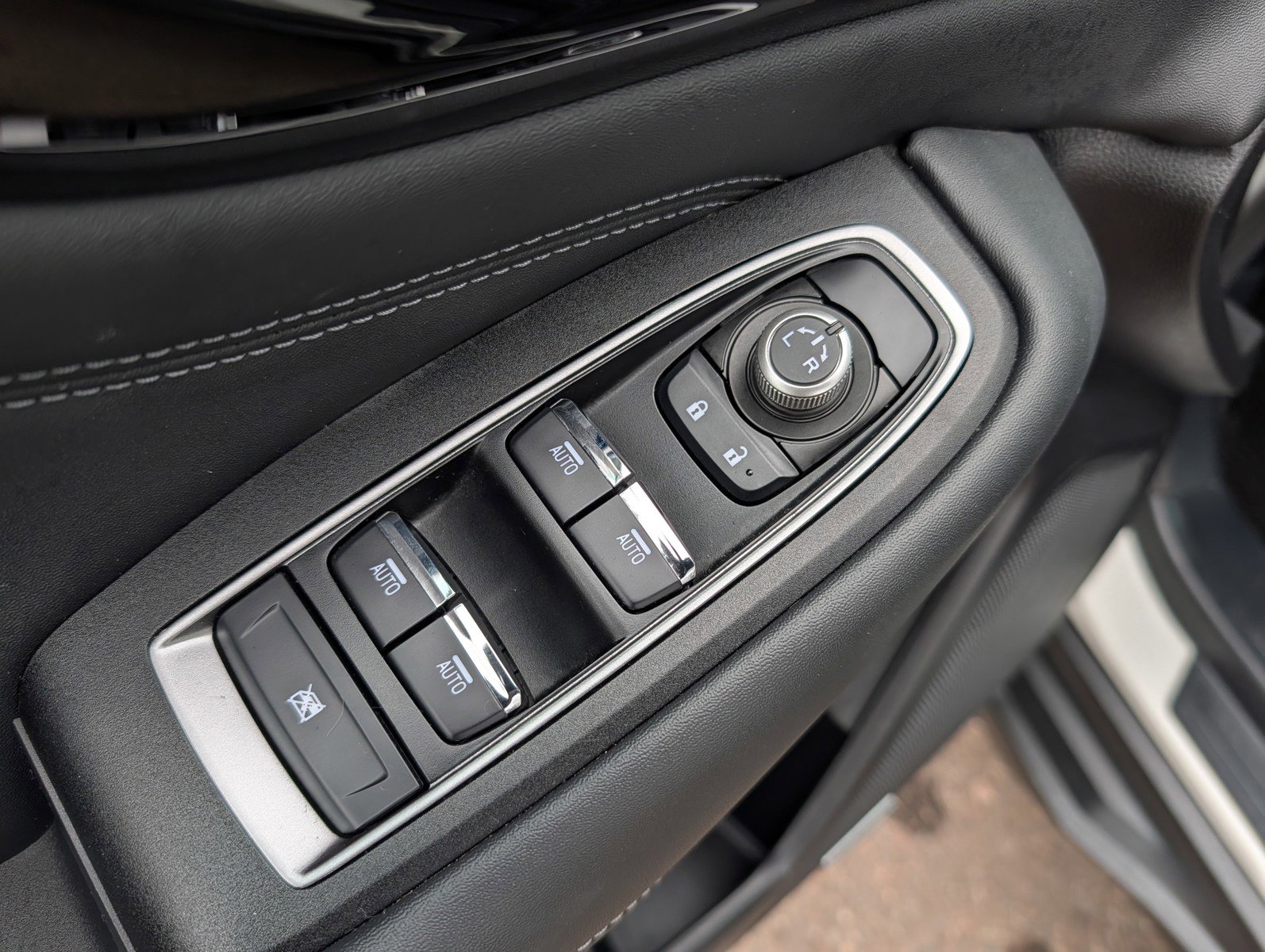 Used 2023 Subaru Outback Limited image 20