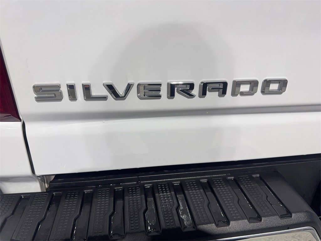 Used 2024 Chevrolet Silverado 2500 LT image 23