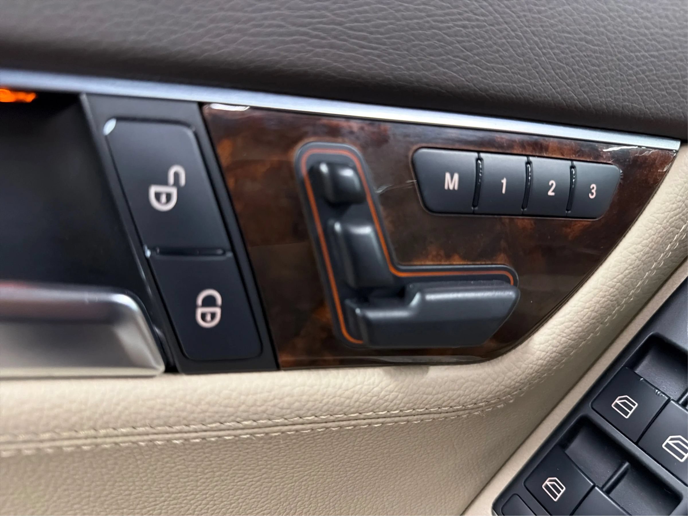 Used 2012 Mercedes-Benz C 300 4MATIC Sedan w/ Multimedia Pkg image 35
