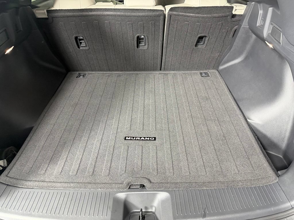 Used 2025 Nissan Murano SV AWD/4WD image 31