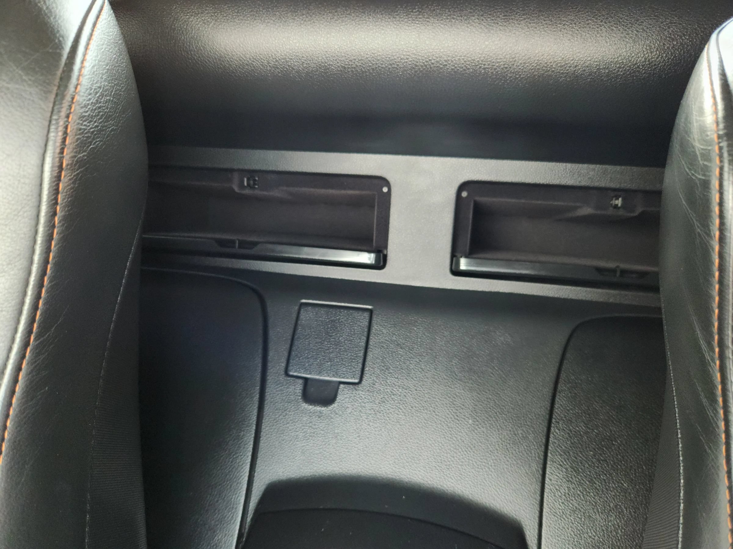 Used 2005 Nissan 350Z Touring RWD image 13
