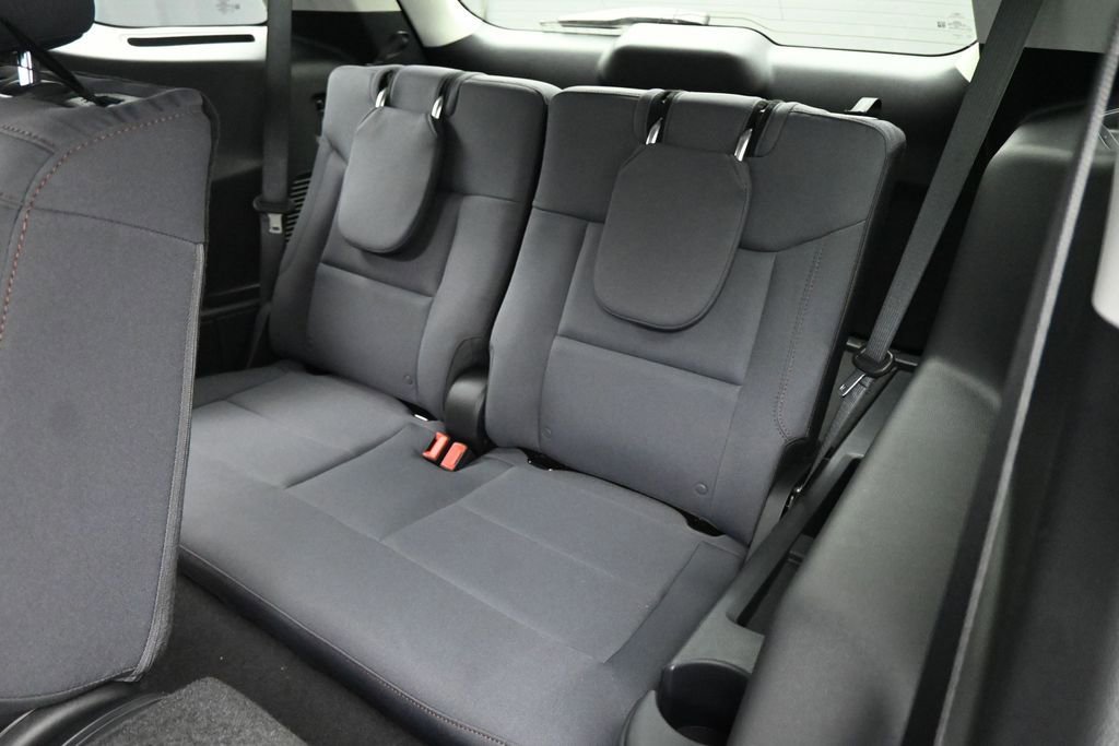 New 2026 Ford Explorer Active RWD image 19