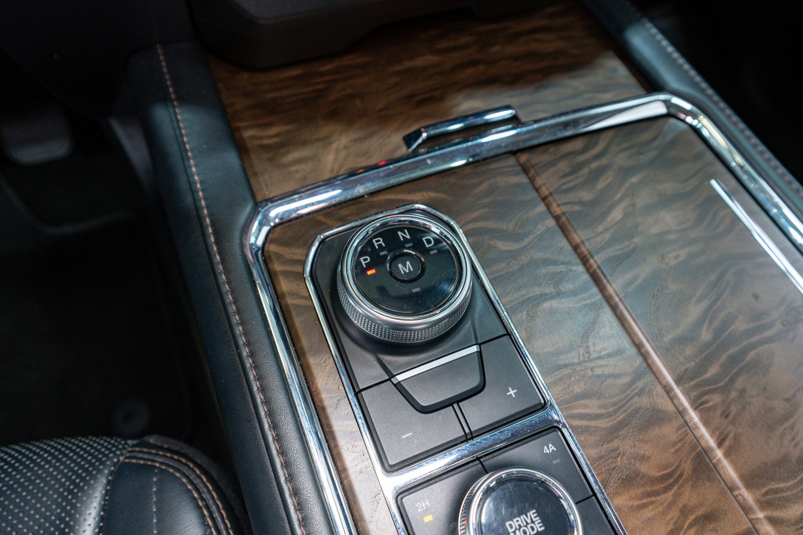 Used 2020 Ford Expedition Platinum image 26