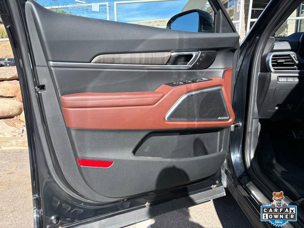 Used 2025 Kia Telluride SX Prestige image 14