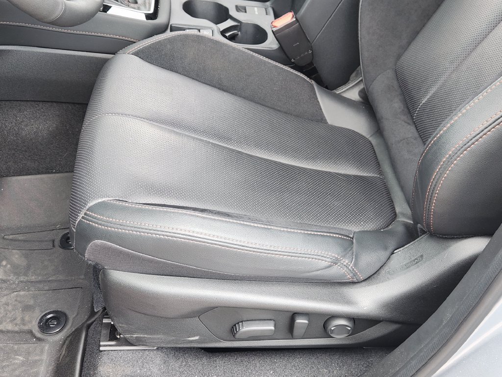 Certified 2025 Subaru Forester Touring AWD/4WD image 19