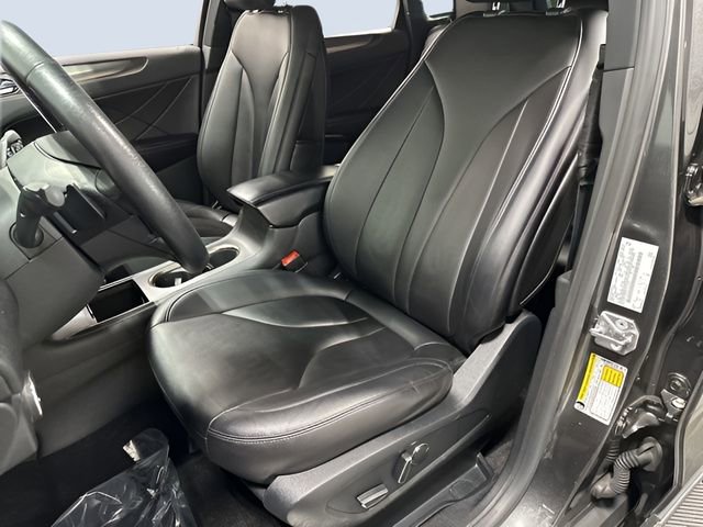 Used 2017 Lincoln MKC Premiere image 29