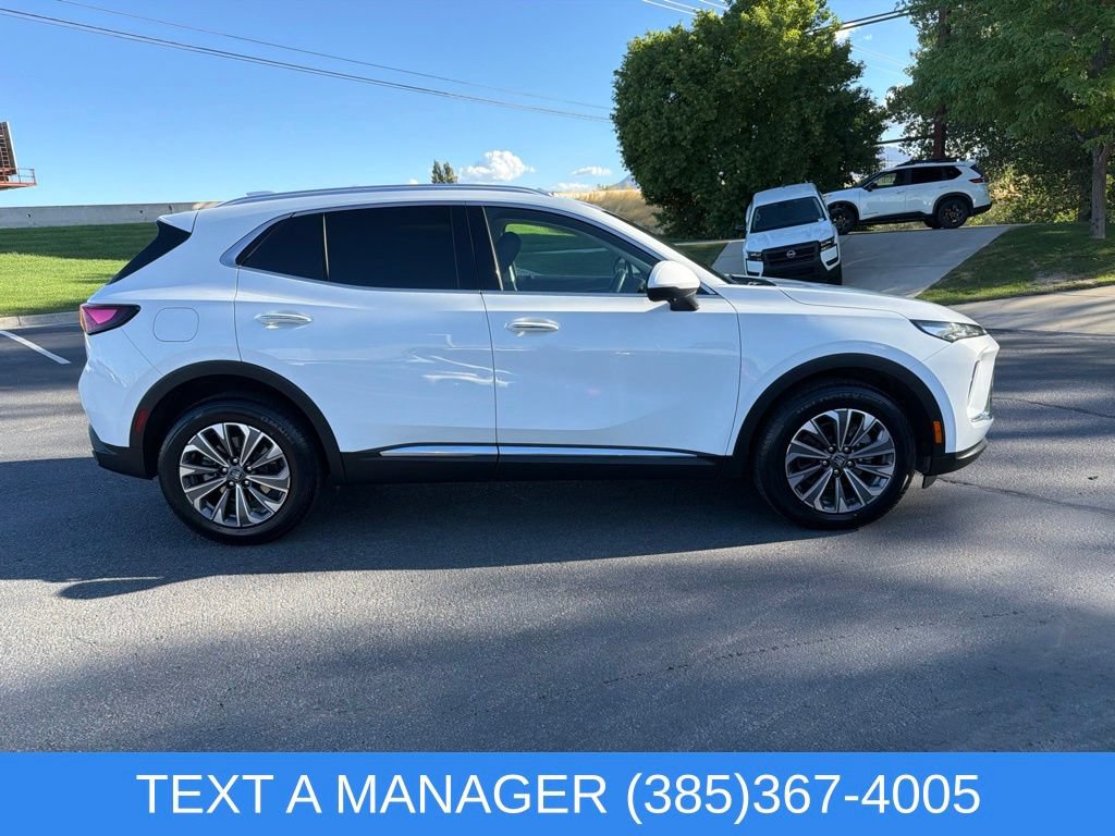 Used 2024 Buick Envision Preferred AWD/4WD image 2