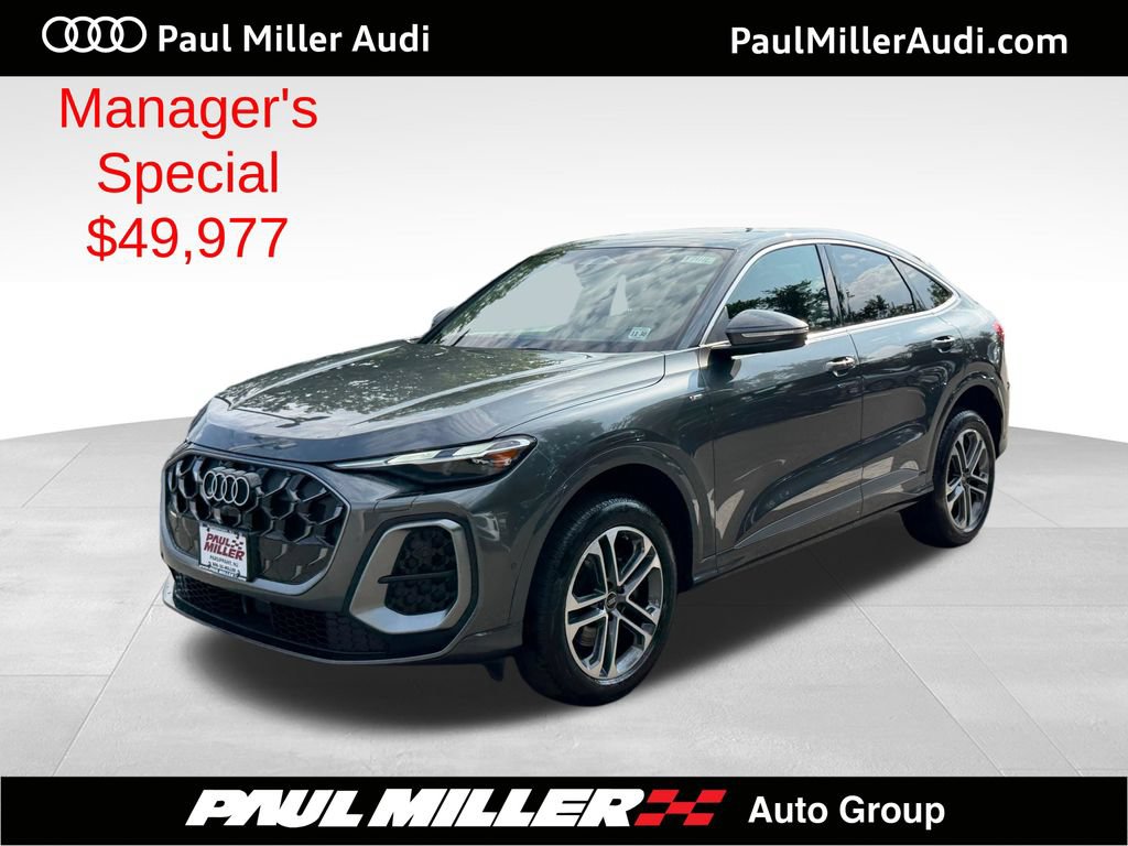 Used 2025 Audi Q5 Premium w/ Convenience Package