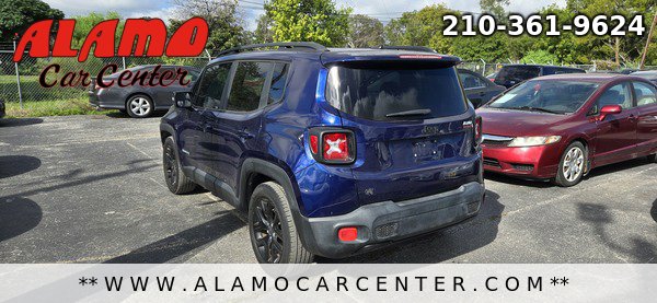 Used 2017 Jeep Renegade Altitude FWD image 3
