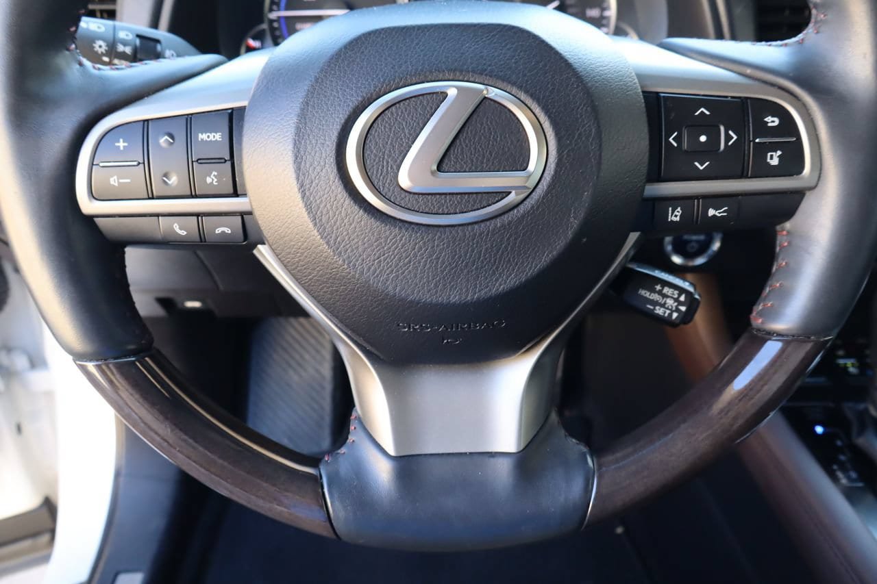 Used 2017 Lexus RX 450h AWD w/ Luxury Package image 11