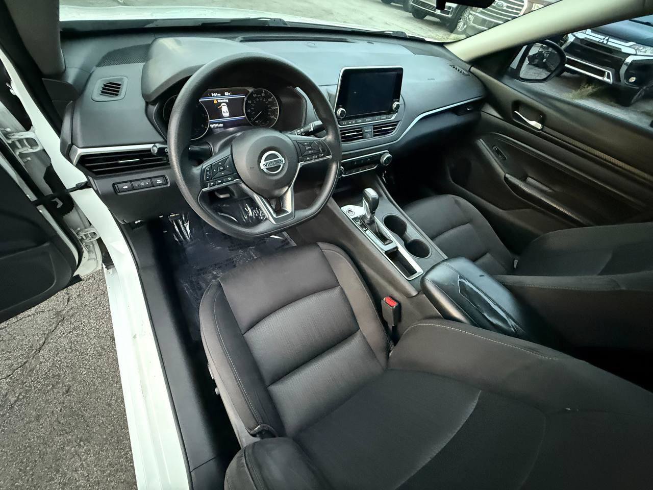 Used 2019 Nissan Altima 2.5 S FWD image 15