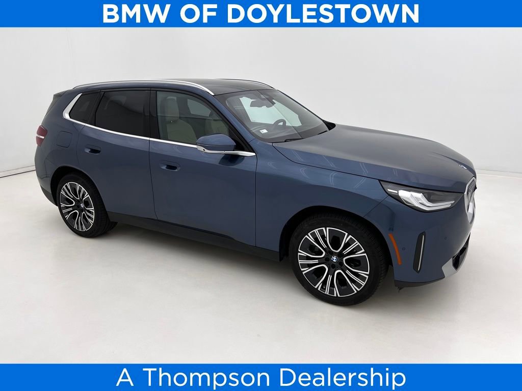 Certified 2025 BMW X3 xDrive30i w/ Premium Package AWD/4WD image 1
