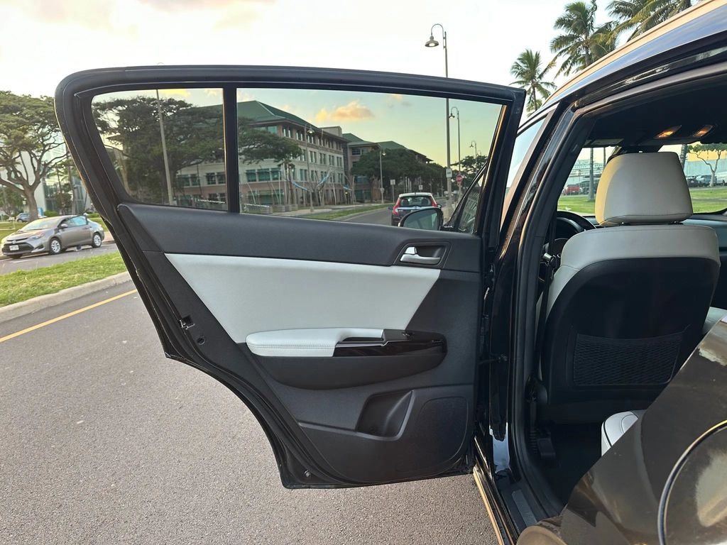 Used 2018 Kia Sportage EX w/ EX Sport Appearance Package image 15