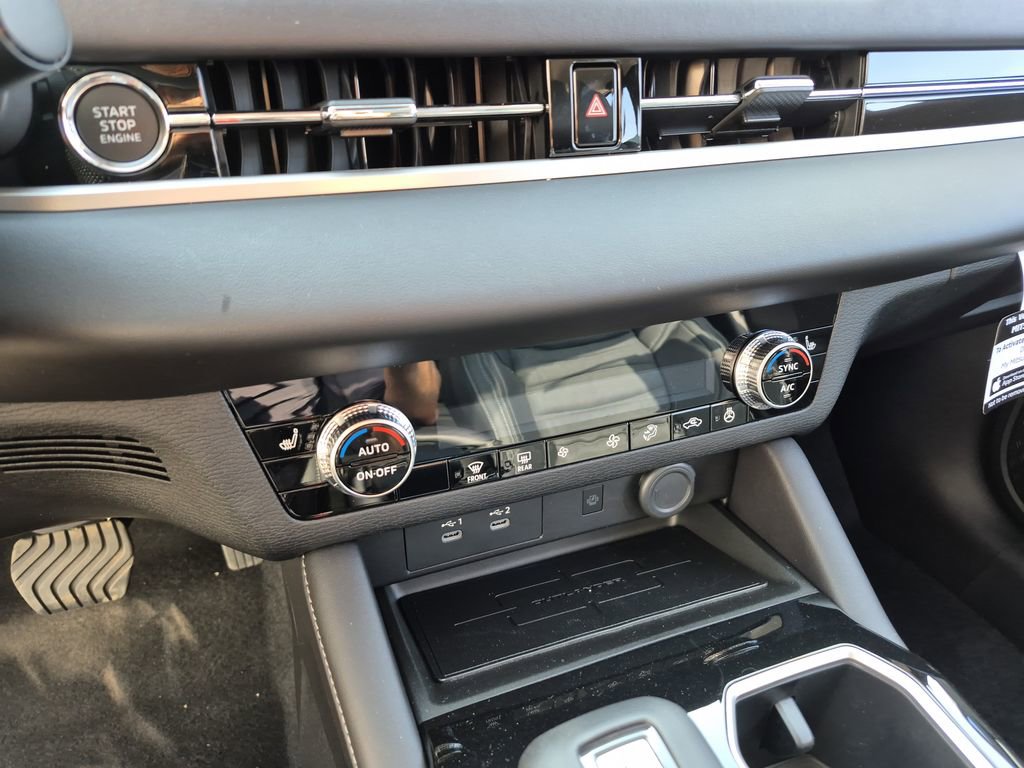 New 2026 Mitsubishi Outlander SE image 81