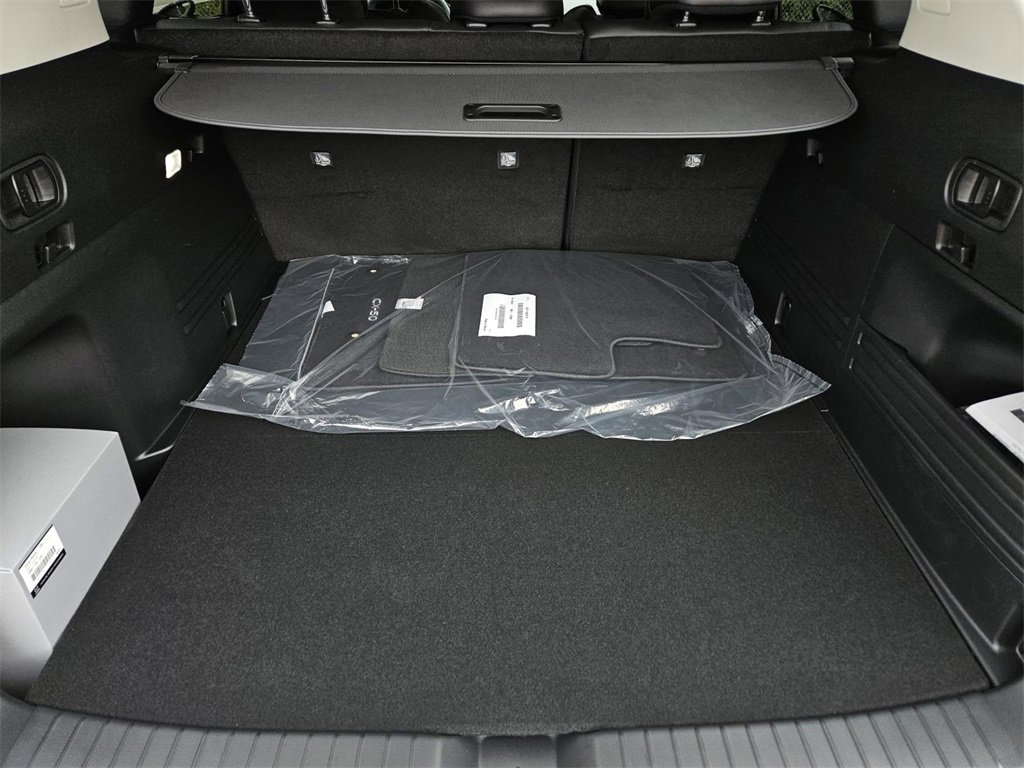 New 2026 MAZDA CX-50 AWD 2.5 Hybrid w/ Cargo Package image 9