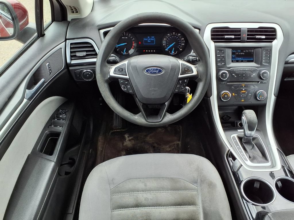 Used 2014 Ford Fusion S FWD image 10