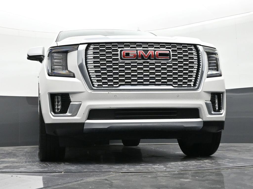 Used 2022 GMC Yukon XL Denali image 27