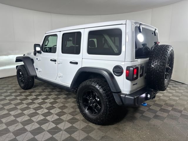 Used 2024 Jeep Wrangler Unlimited image 5