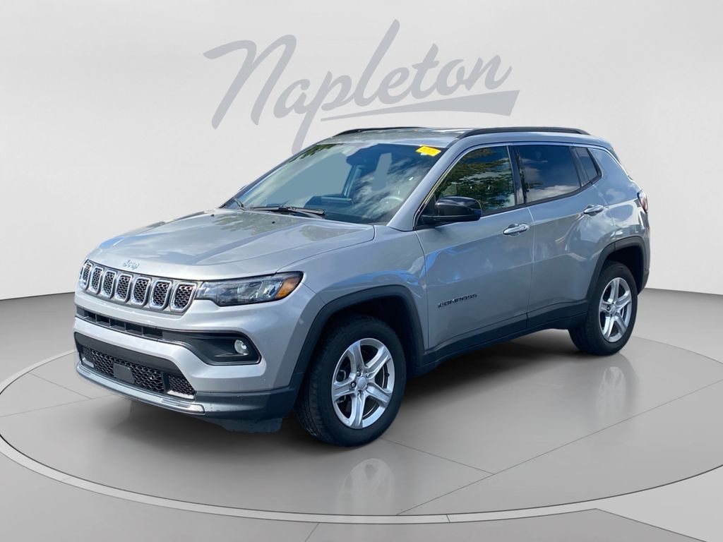 Used 2024 Jeep Compass Latitude