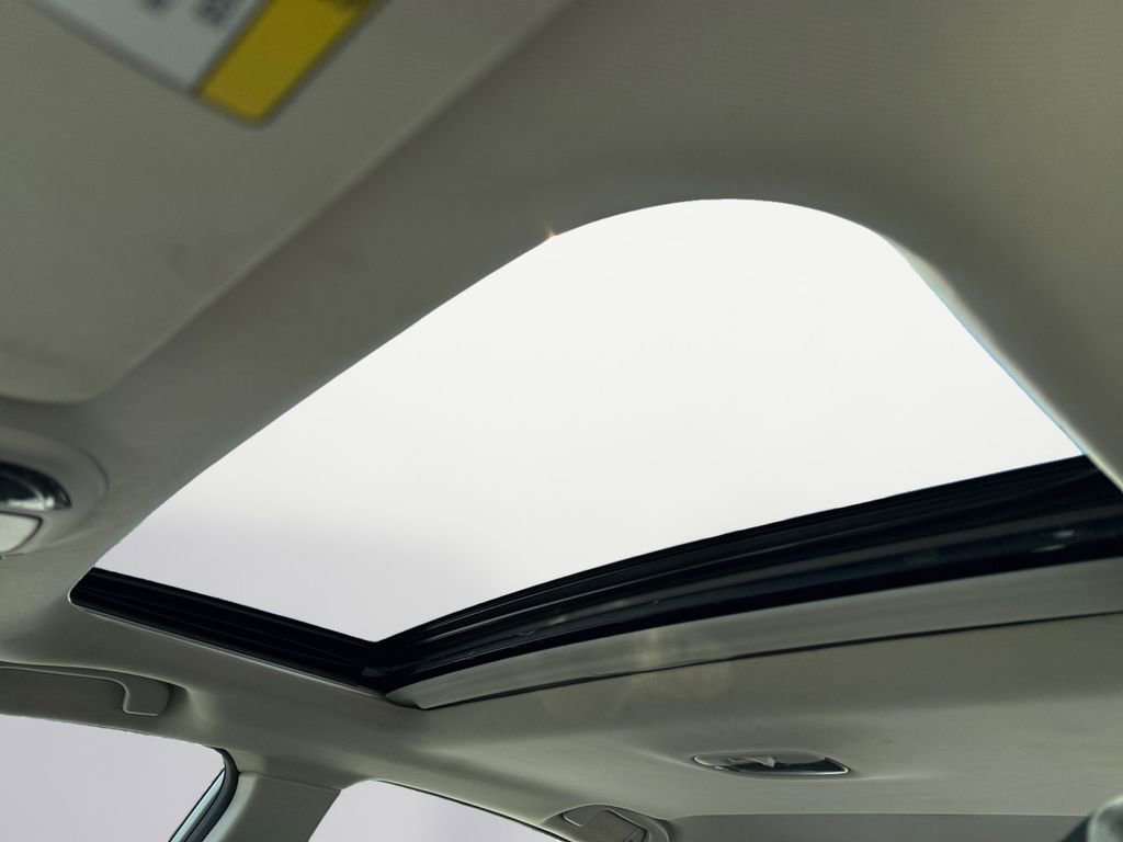 Used 2022 Subaru Legacy Limited image 18