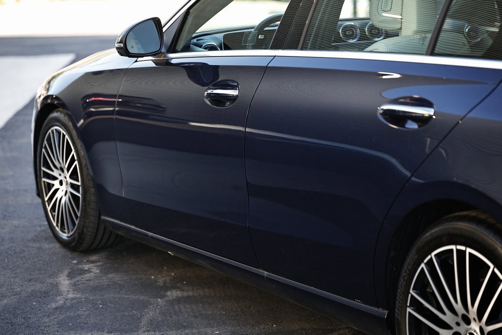 Used 2023 Mercedes-Benz C 300 4MATIC Sedan w/ Exclusive Trim Package image 8