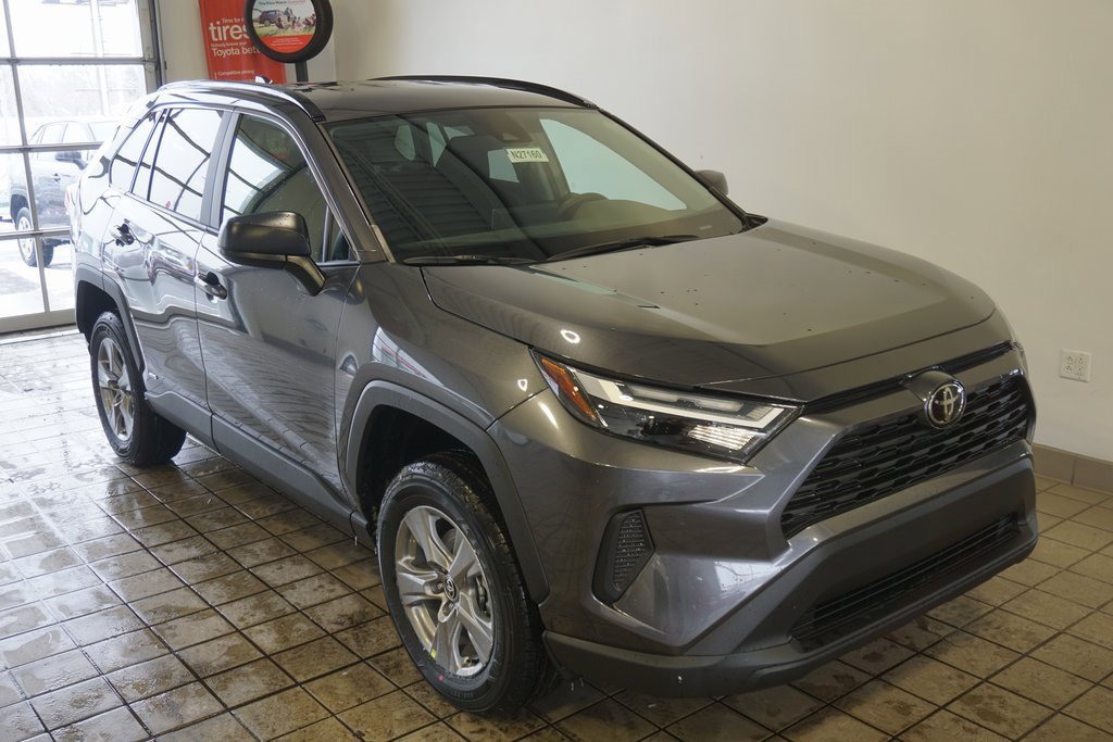 New 2025 Toyota RAV4 LE image 2