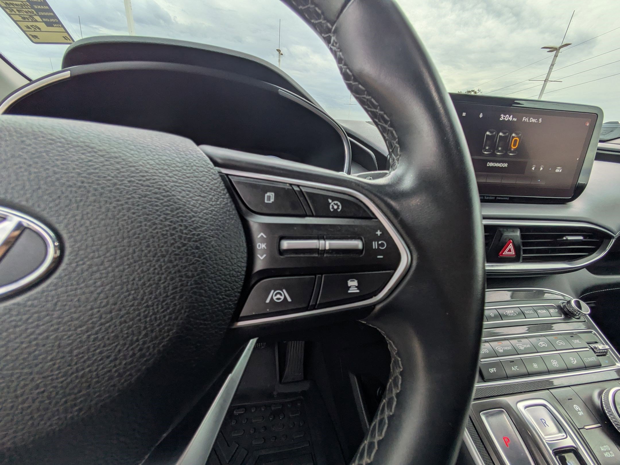 Used 2021 Hyundai Santa Fe SEL w/ Convenience + Premium Package image 19