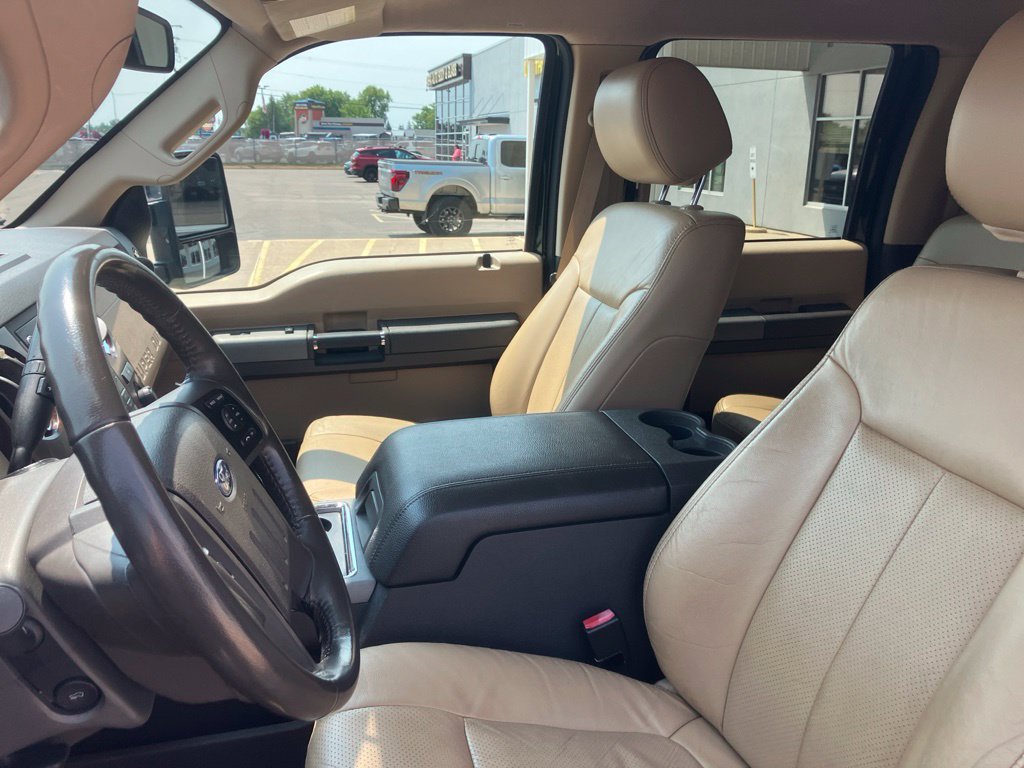 Used 2012 Ford F250 Lariat w/ Chrome Pkg AWD/4WD image 11
