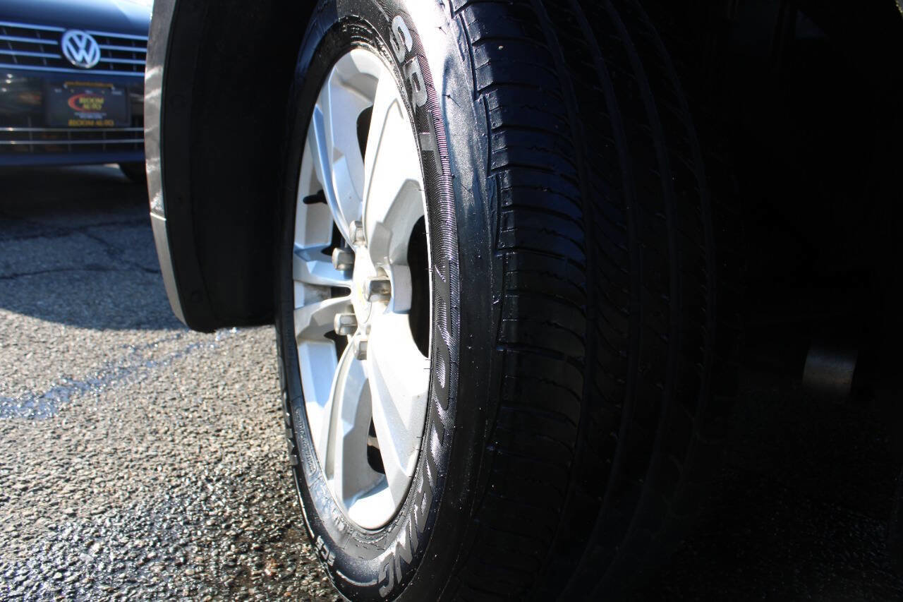 Used 2013 Chevrolet Equinox LT w/ Driver Convenience Package image 17