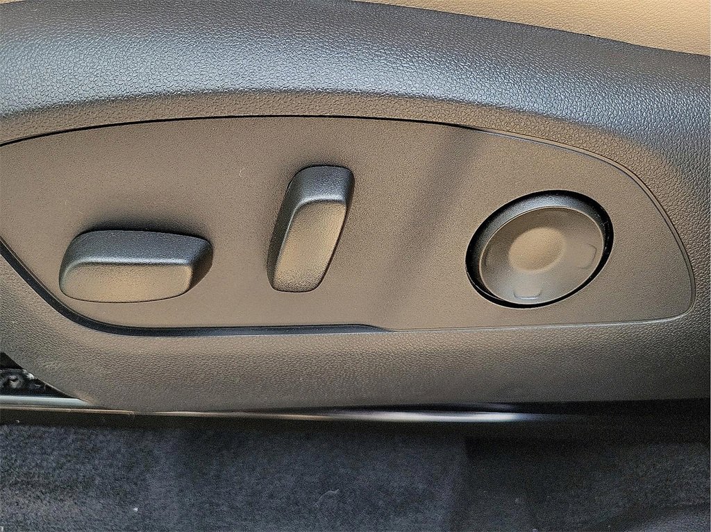 New 2026 Buick Enclave Preferred w/ Power Package image 15