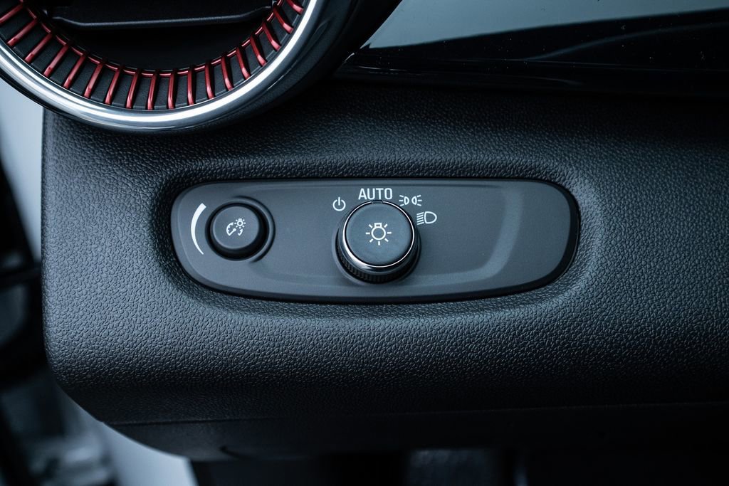 New 2026 Chevrolet Trax RS image 21