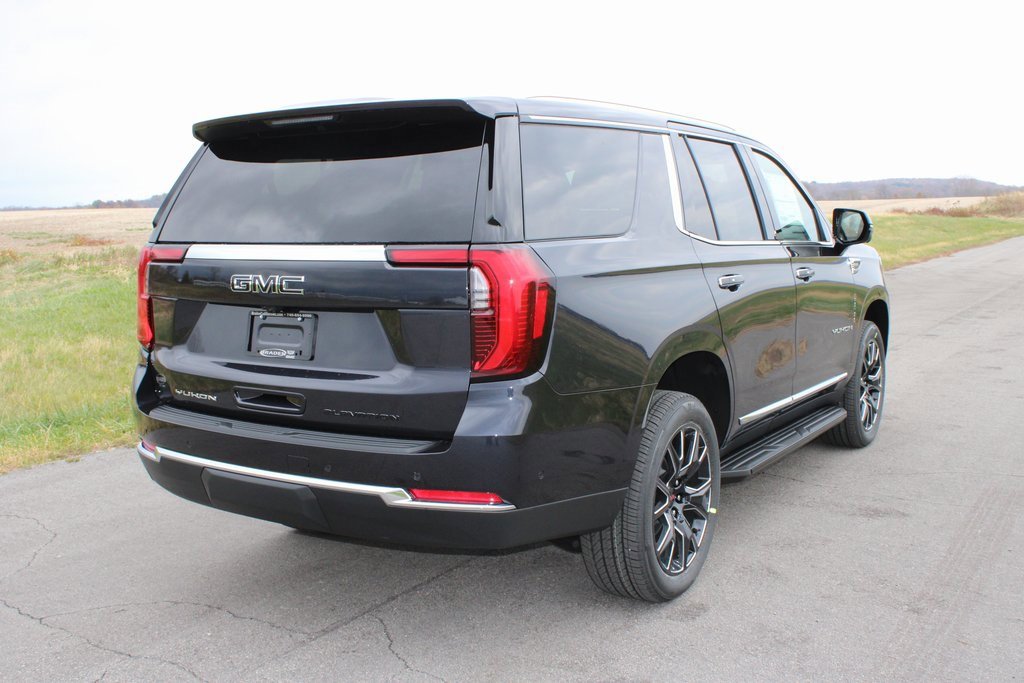 New 2026 GMC Yukon Elevation image 7