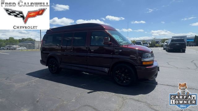 Used 2025 Chevrolet Express 2500 w/ Driver Convenience Package RWD image 2