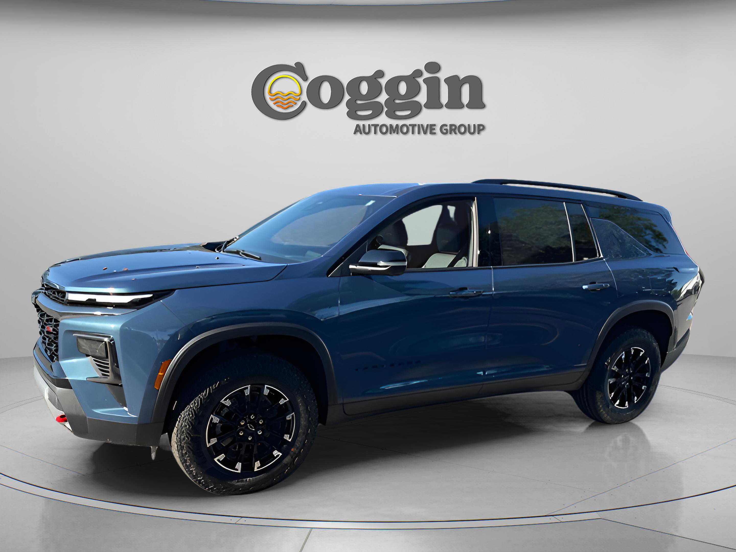 New 2026 Chevrolet Traverse Z71 w/ Driver Confidence Package image 1