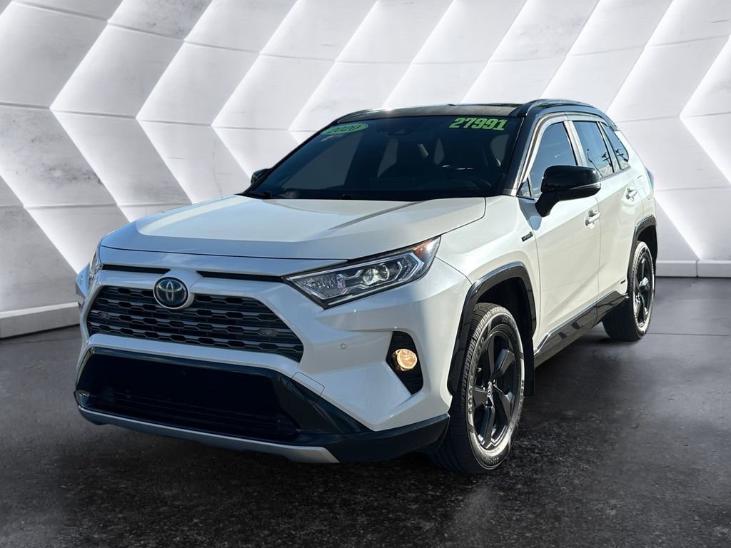 Used 2020 Toyota RAV4 XSE image 3