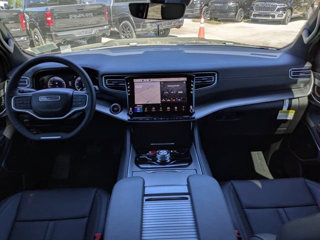 New 2026 Jeep Grand Wagoneer Limited w/ Premium Group II AWD/4WD image 17