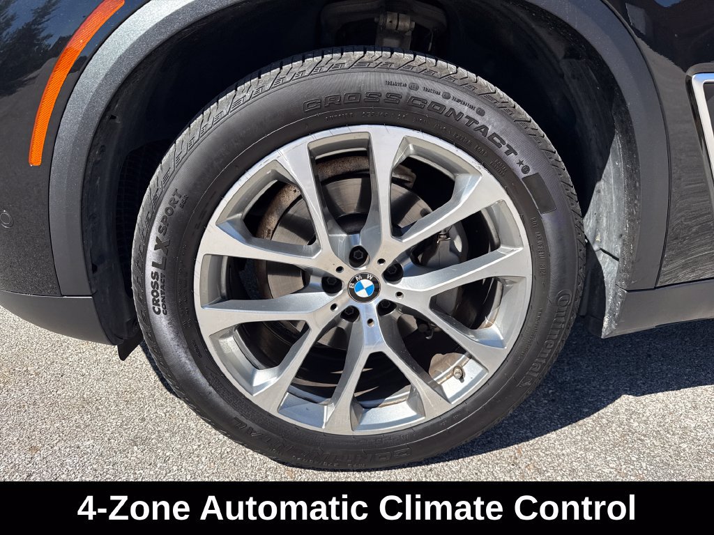 Used 2023 BMW X5 xDrive40i w/ Premium Package AWD/4WD image 11